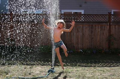 Vakantie met de kinderen in eigen tuin