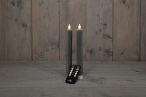 B.O. 2ST GRIJS RUSTIEK WAX DINERKAARS 23CM BEWEGENDE VLAM ME - afbeelding 1