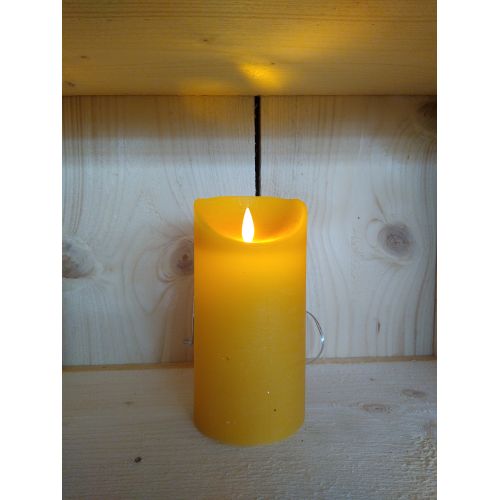 Led kaars rustiek 7,5X15CM OKERGEEL