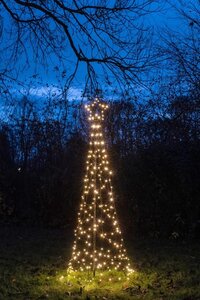 Boom met ster 236 LED flash IP44 trafo inclusief paal afstandsbediening en 6 grondpennen d70h200cm k