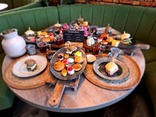 High tea (oktober - december 2023)