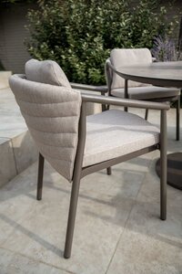 Taste 4SO Barolo dining set – 4 stoelen + Manolo tafel 180×95 cm - afbeelding 3