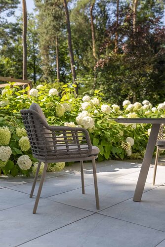 Taste 4SO Puglia dining set – 4 stoelen + Sarah tafel 120 cm Ø - afbeelding 2